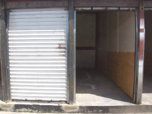 smallopenclosed.jpg